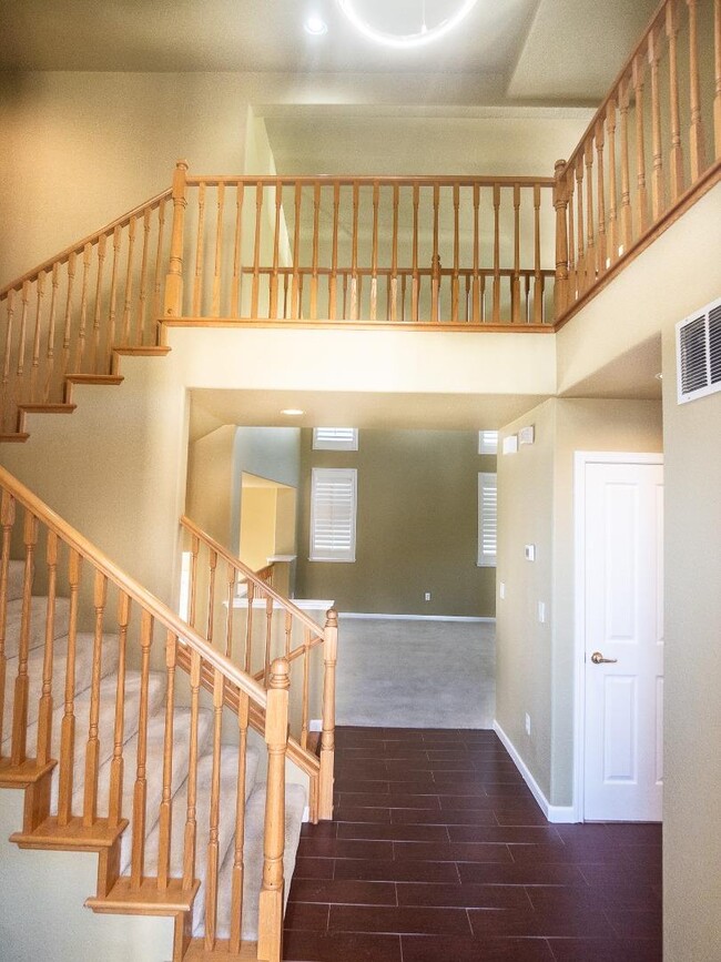 Foto del edificio - 15 Parkridge Cir