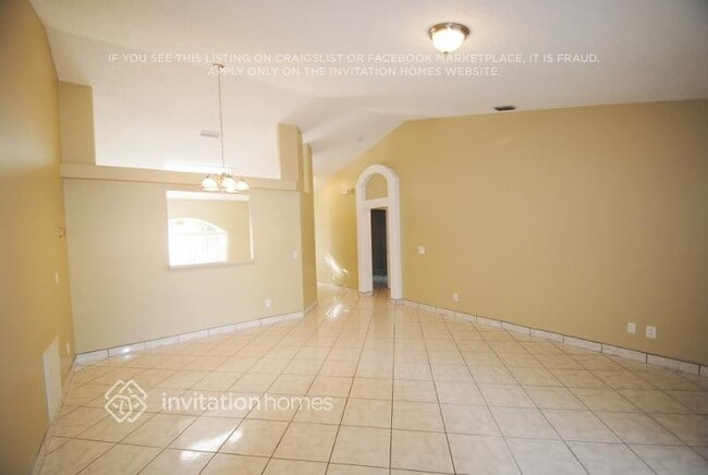 Building Photo - 1783 Tradewinds Ave SE