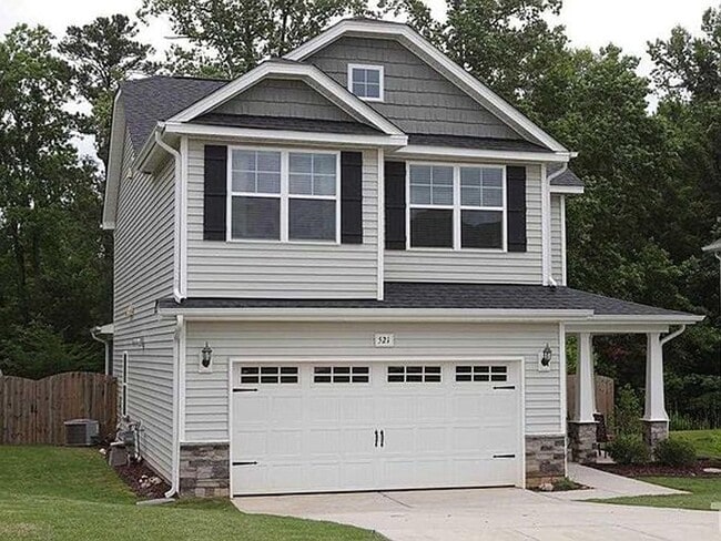 Building Photo - Great home in desirable neighborhood! Washer/Dryer Included!