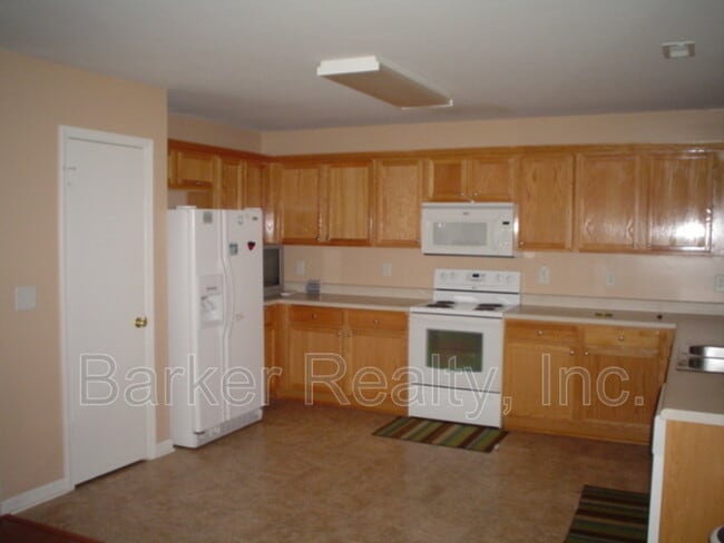 Building Photo - 6005 Namozine Ct