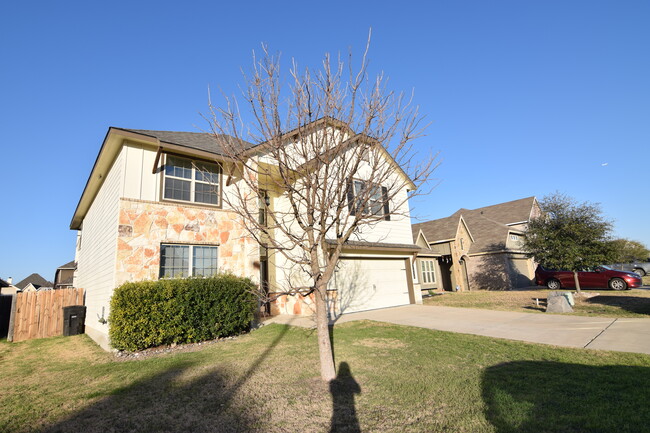 Building Photo - 7820 Northgate Lp