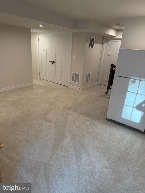Foto del edificio - 512 Rivers Edge Dr