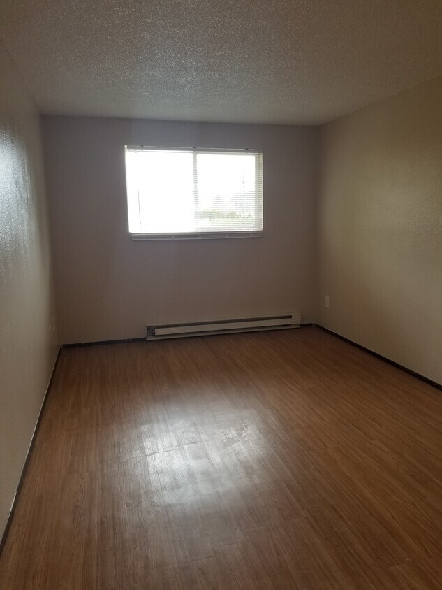 Foto principal - 809 Borseth St