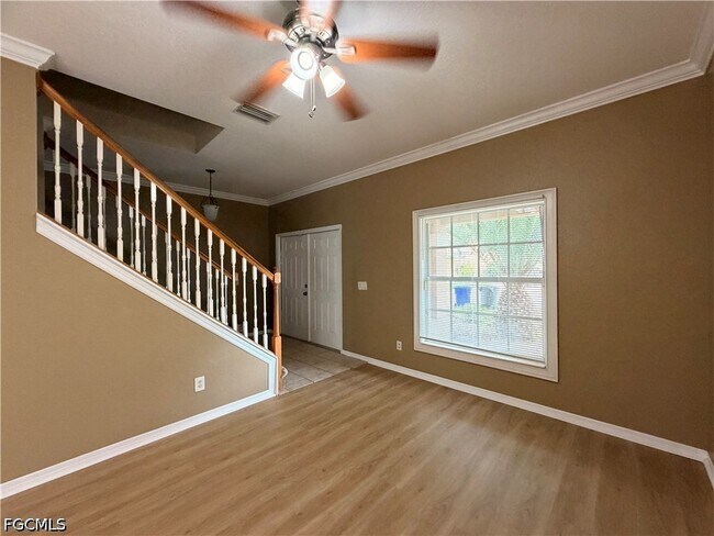 Building Photo - 8360 Silver Birch Way