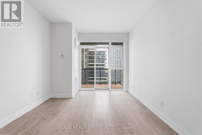 Building Photo - 110 Marine Parade Dr