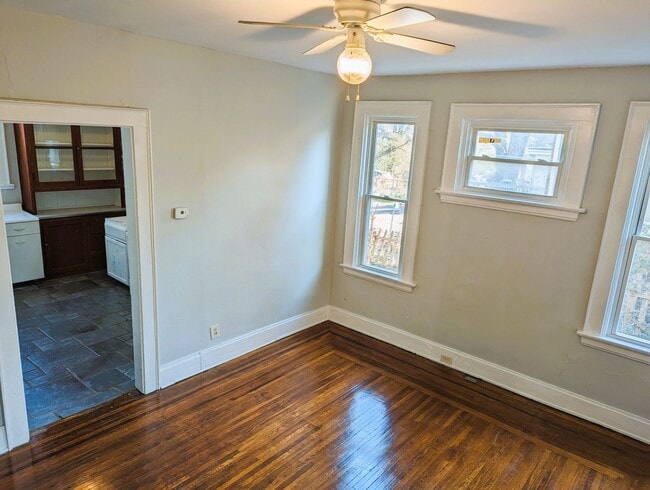 Foto del edificio - 4226 W 8th St