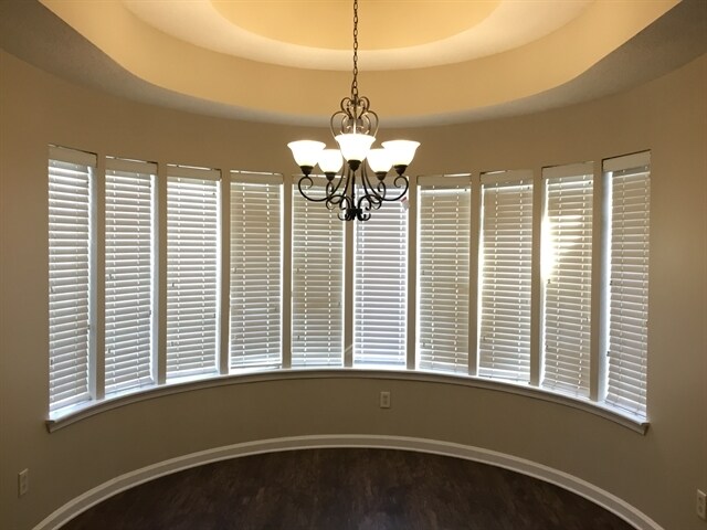 Foto del edificio - 4920 Misty River Rd