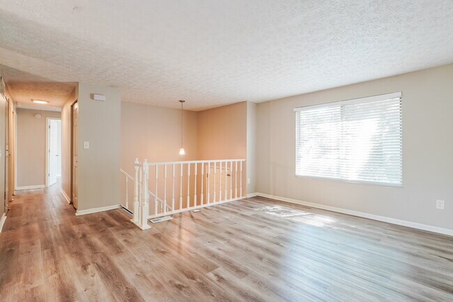 Foto del edificio - 6978 Britwell Ln