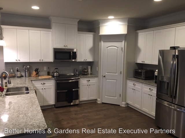 Building Photo - 5 br, 4 bath House - 129 Wiley Drive