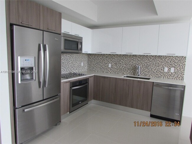 Building Photo - 5300 Paseo Blvd