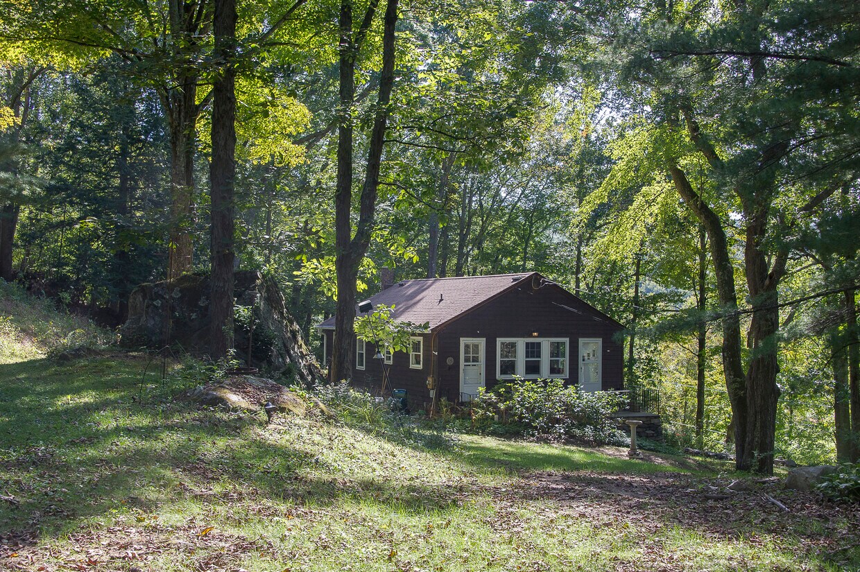 Primary Photo - 125 Wellers Bridge Rd