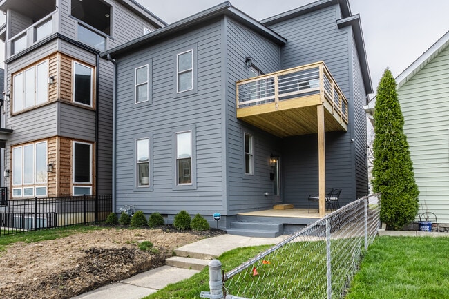 Building Photo - 1309 Spann Ave