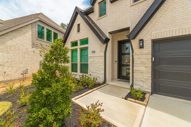 Building Photo - 22435 Sawmill Pass Ln