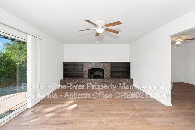 Building Photo - 2829 Fortuna Ct