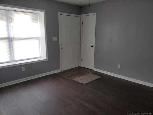 Building Photo - 724 Spruce St