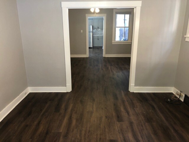 Foto del edificio - 3319 McClure Ave