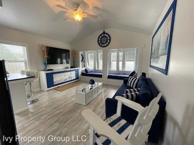 Building Photo - 1 br, 1 bath House - 160 Mainview Drive