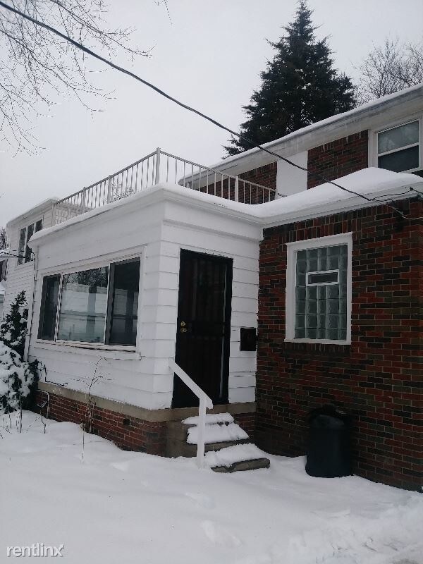Building Photo - 13935 Faust Ave