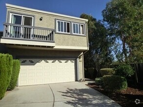 Building Photo - 3544 McCoppin Park Ct