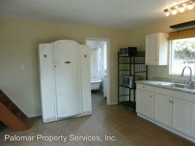 Foto principal - 27923 Valley Center Rd