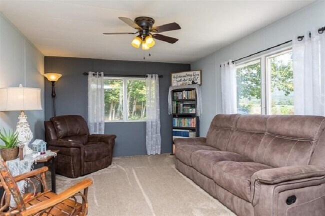 Foto del edificio - 4210 Bloomer Springs Rd