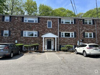 Building Photo - 41 Davis Ave