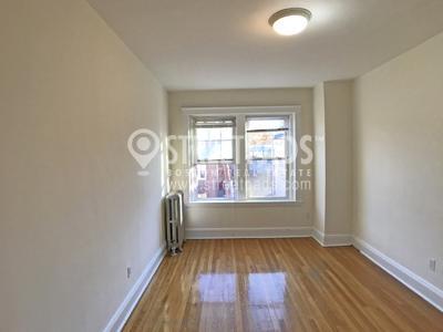 Foto del edificio - 3 bedroom in Boston MA 02135