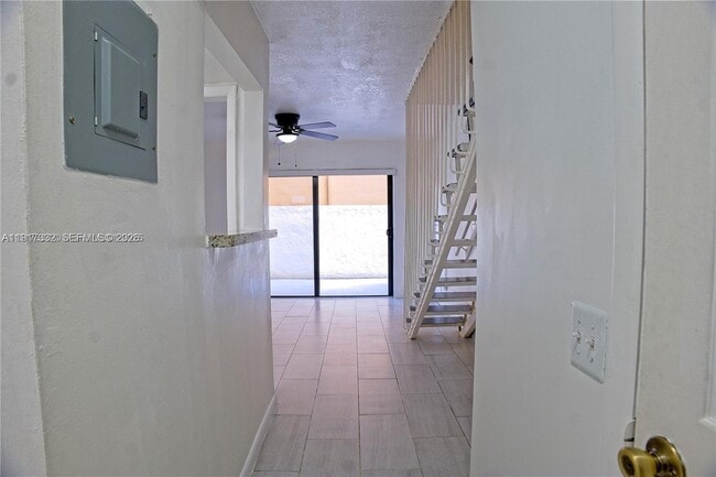 Foto del edificio - 4271 NW 11th St