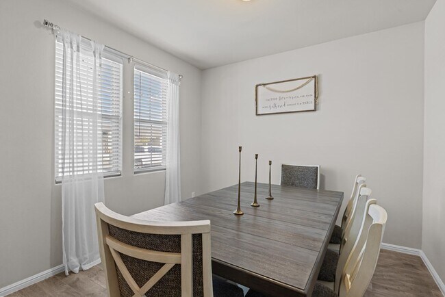 Foto del edificio - 7418 Horton Ranch Rd