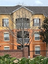 Building Photo - 8710 Saratoga Inlet Dr