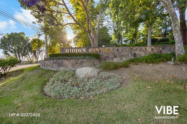 Building Photo - LOCATION, LOCATION, LOCATION!!!! "Hidden Canyon" w/ MOUNTAIN & SUNSET VIEWS