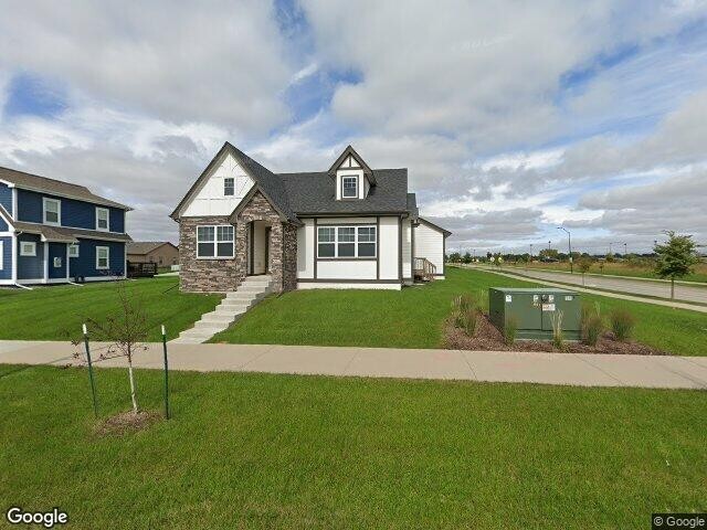 Building Photo - 602 SW Magazine Rd