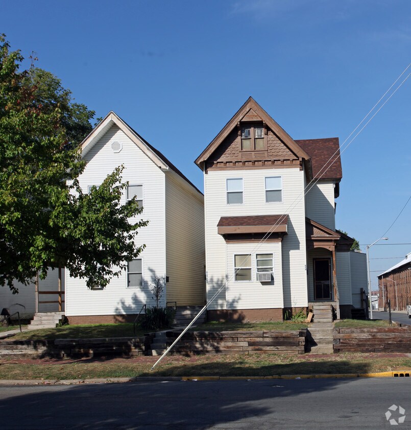 Foto principal - 420-424 N 15th St
