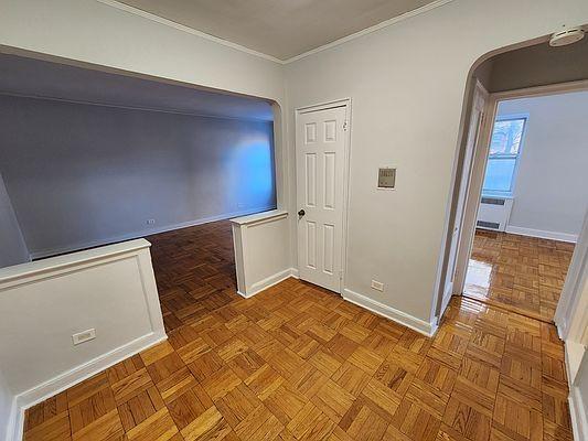 Foto del edificio - 1 bedroom in BRONX NY 10463