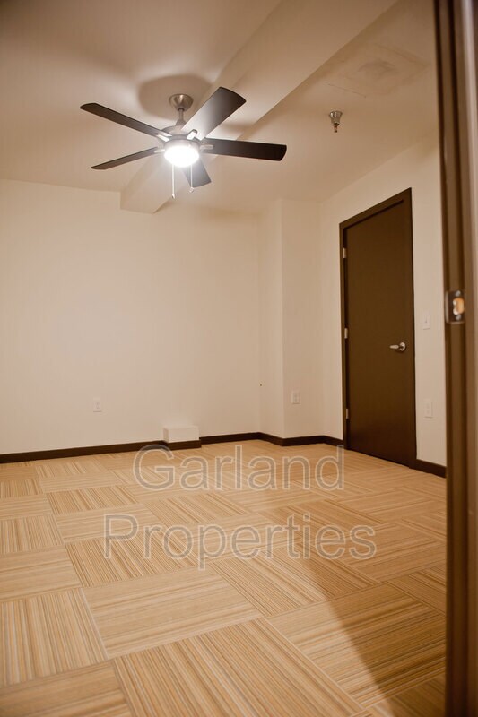 Building Photo - 110 Campbell Ave SW