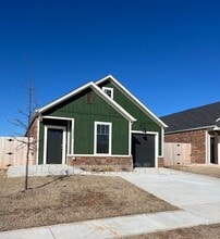 Building Photo - 1022 Riva Pkwy