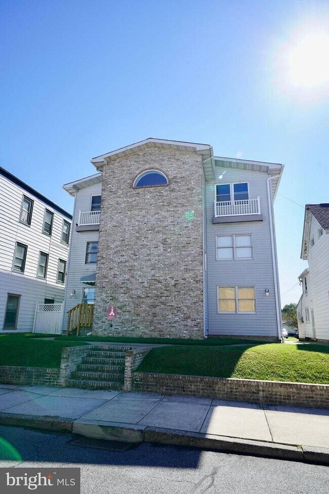 Foto del edificio - 42 Commerce St