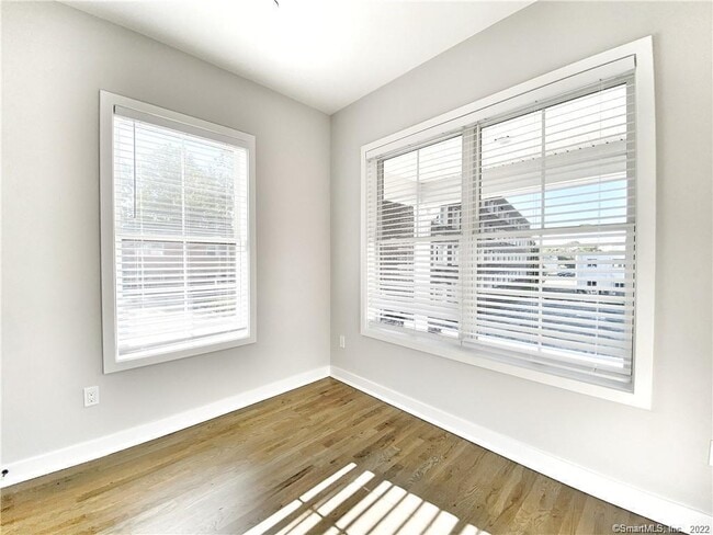 Building Photo - 4 Berkeley St