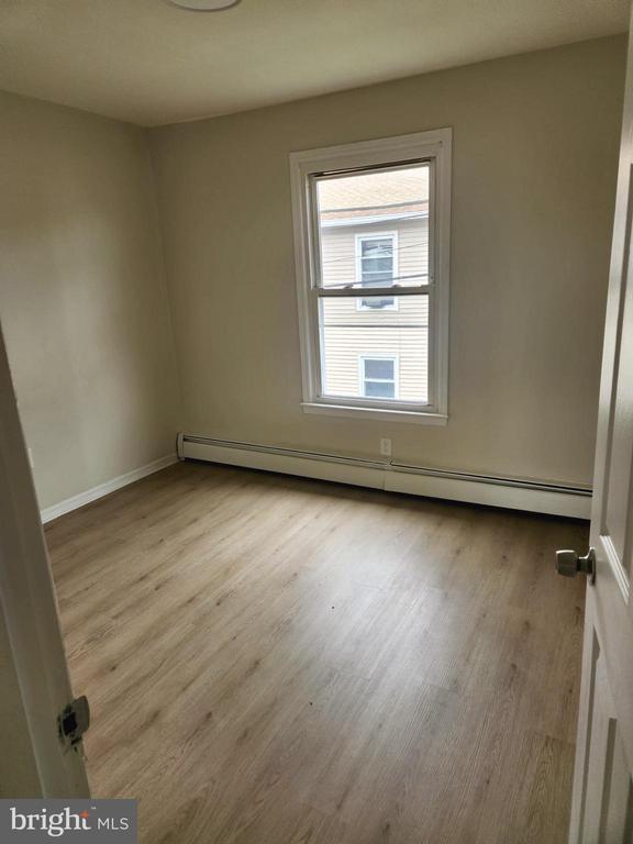 Building Photo - 1905 N Missouri Ave