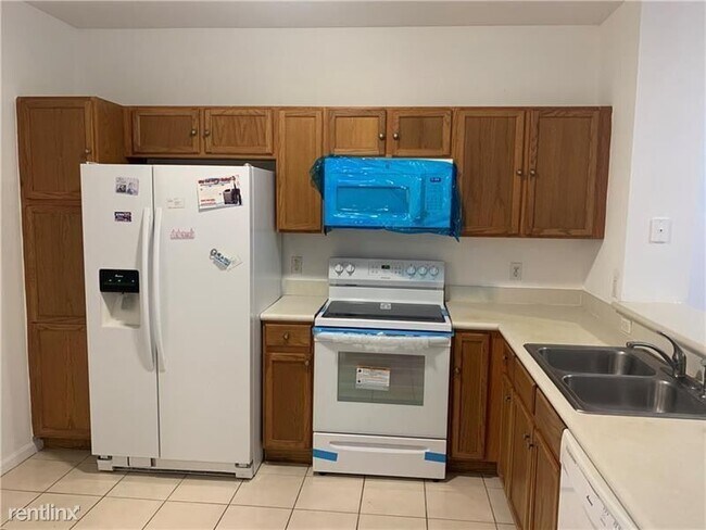 Building Photo - 3 br, 2.5 bath House - 9772 Porta Leona Ln