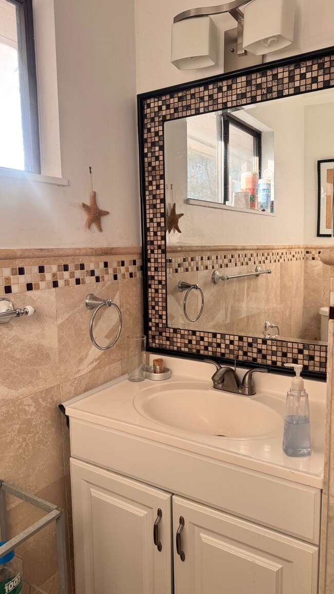 Foto del edificio - 148 Cat Rock Rd