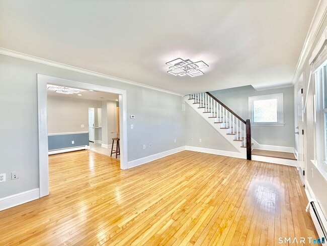 Building Photo - 120 Culloden Rd