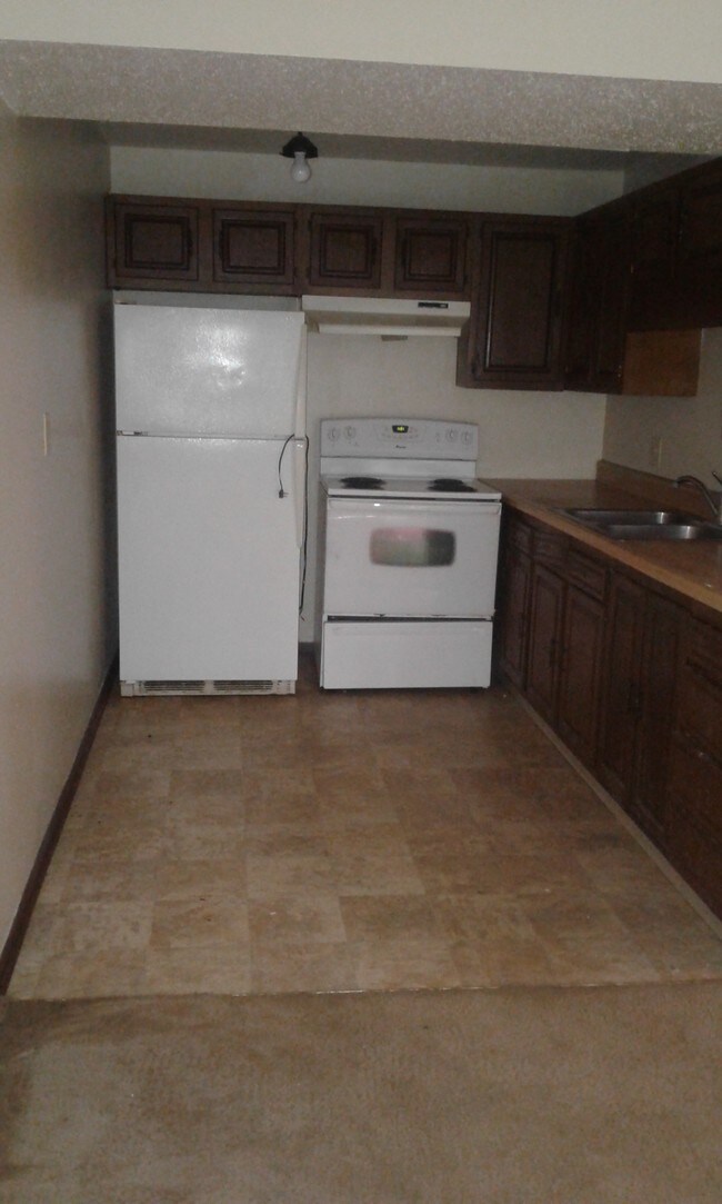 Foto del edificio - 715 Westridge Rd