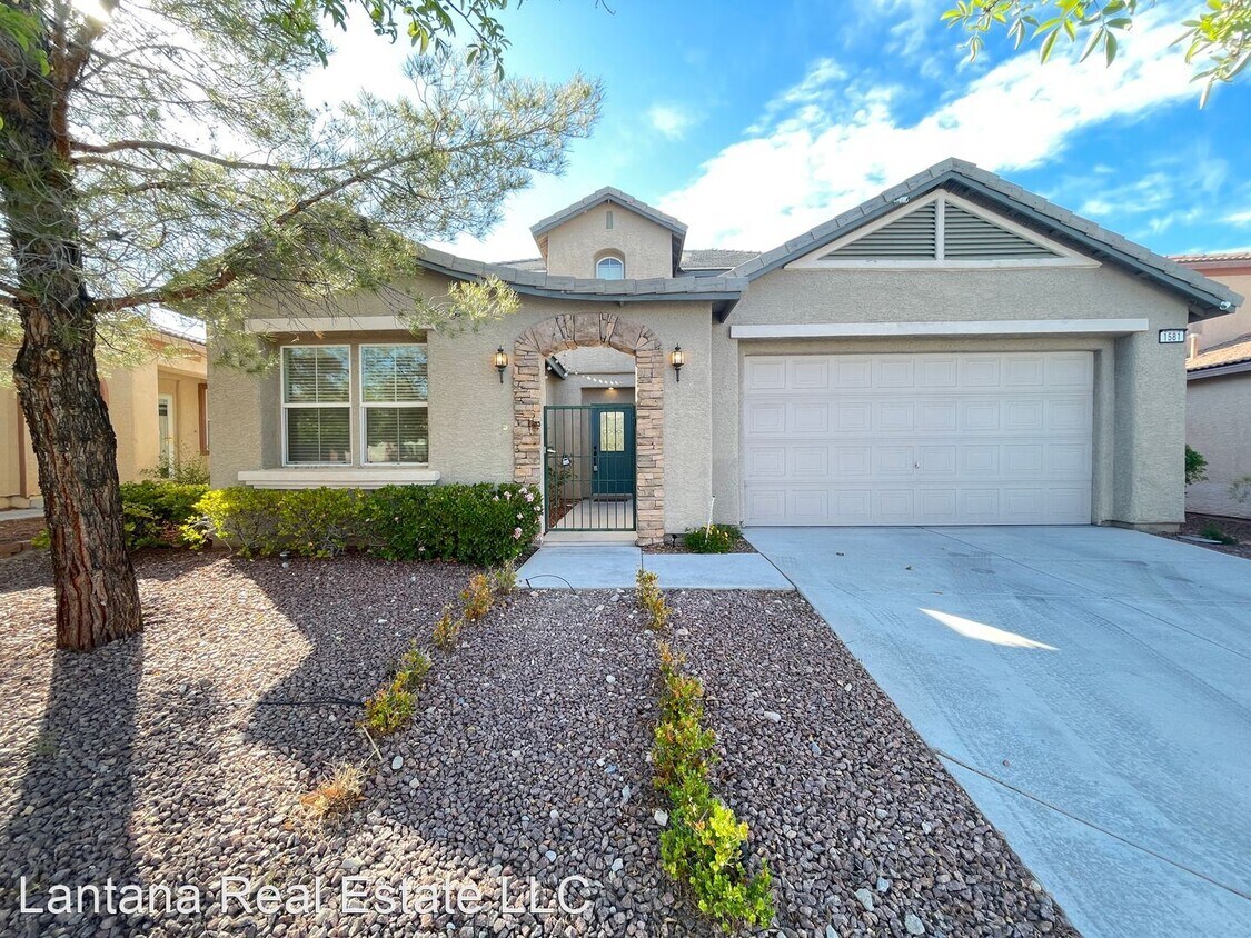 Primary Photo - 5 br, 2.5 bath House - 1581 Boundary Peak Way