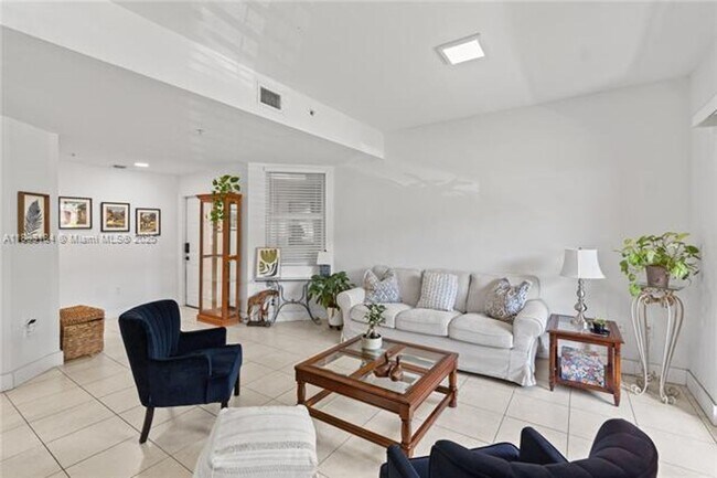 Foto del edificio - 11102 NW 83rd St