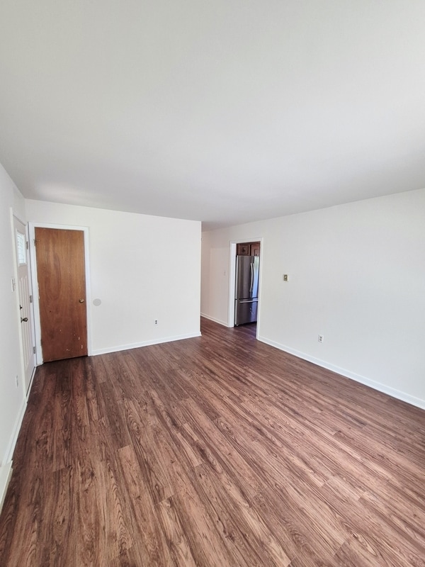 Building Photo - 1412 Blair St