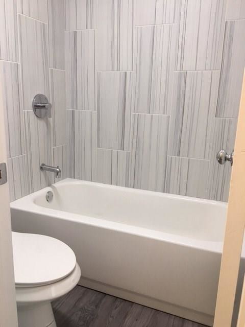 Foto del edificio - 624 W 37th St