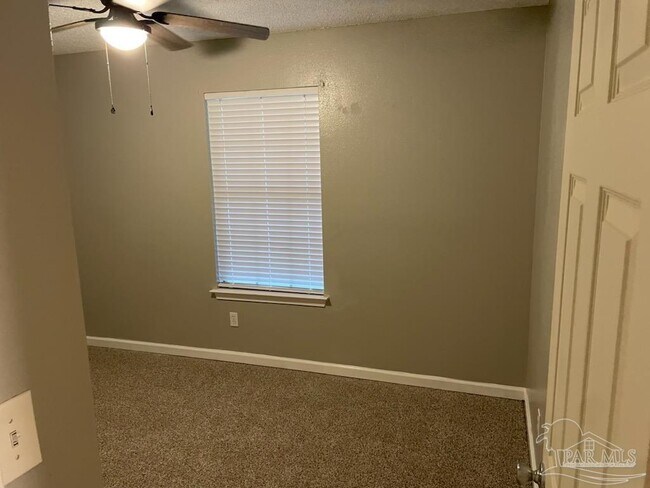 Building Photo - 4601 Rambling Way