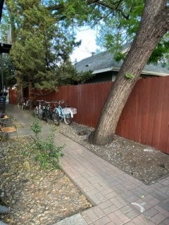 Building Photo - 419 I St