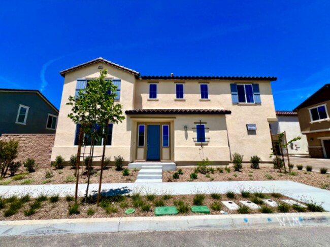 Building Photo - 16300 Lozano St
